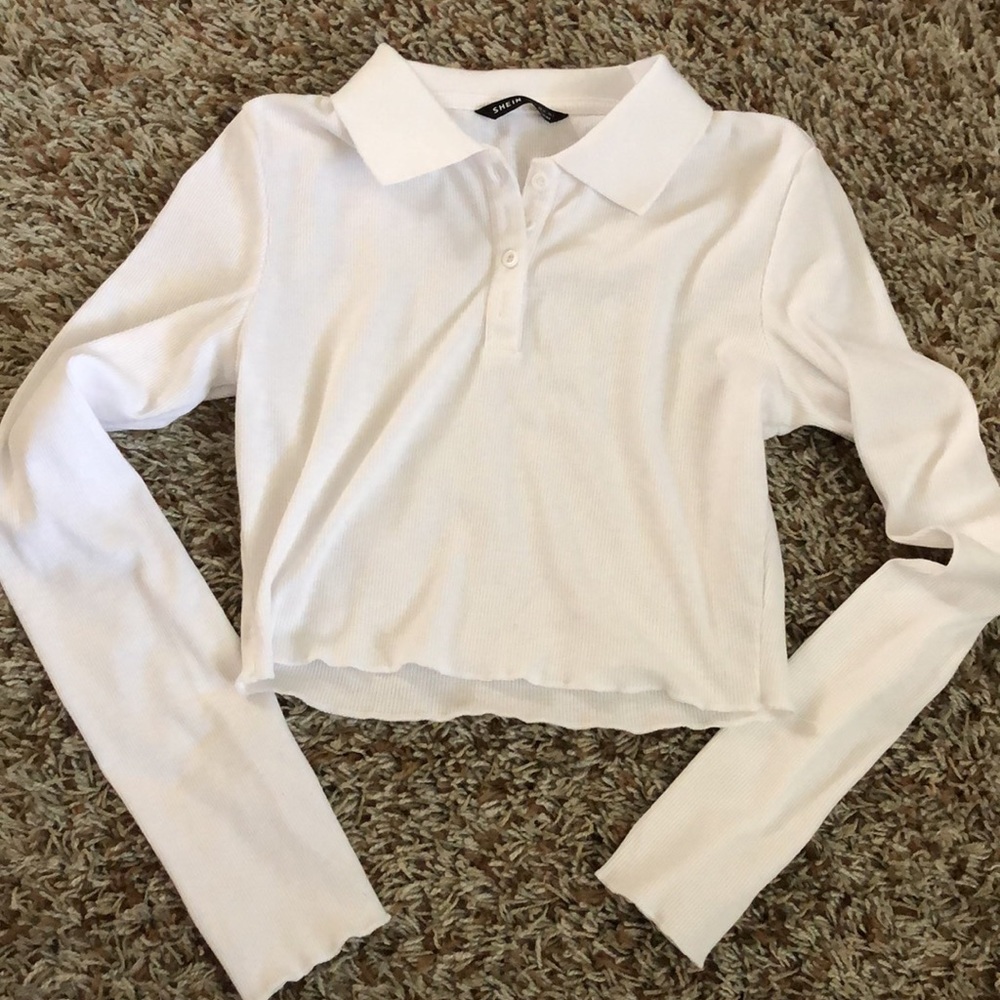 Shein crop top - Picture 2 of 5